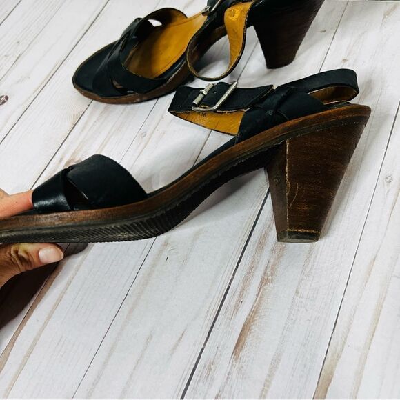 Trask Black Leather Strappy Heeled Sandals - Picture 4 of 10